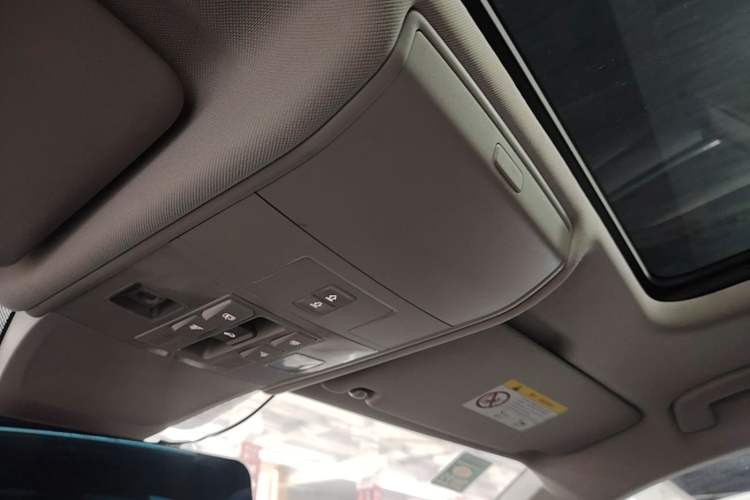 Used Volkswagen Tiguan L New Energy 2020 430 PHEV Plug-in Hybrid Flagship Edition Headliner