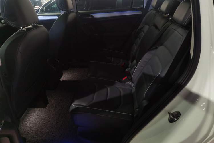 Used Volkswagen Tiguan L New Energy 2020 430 PHEV Plug-in Hybrid Flagship Edition Interior 1