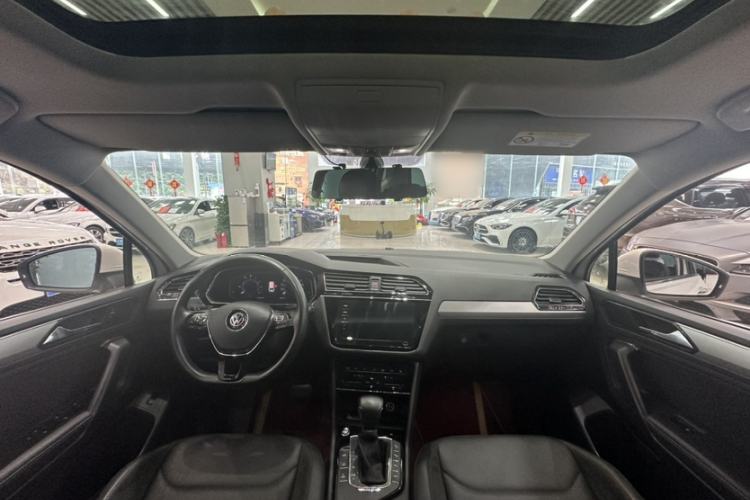 Used Volkswagen Tiguan L New Energy 2020 430 PHEV Plug-in Hybrid Prestige Edition Interior 1