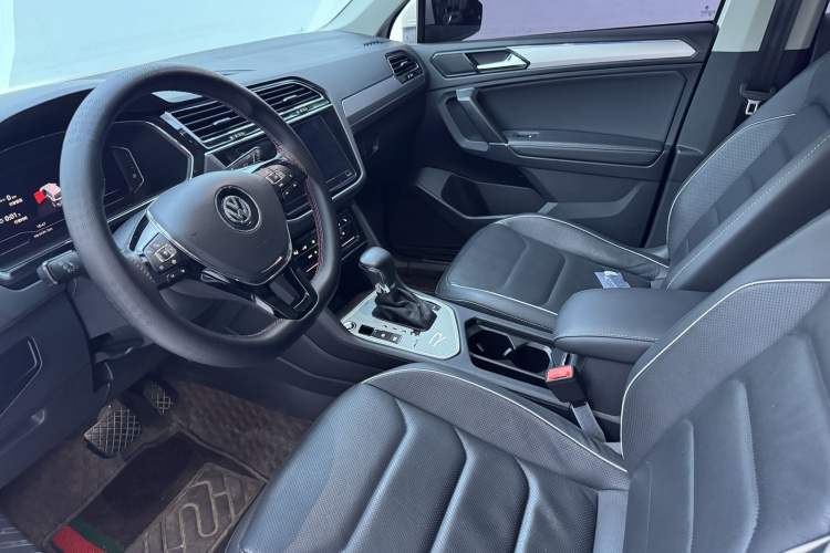 Used Volkswagen Tiguan L New Energy 2020 430 PHEV Plug-in Hybrid Flagship Edition Interior 2