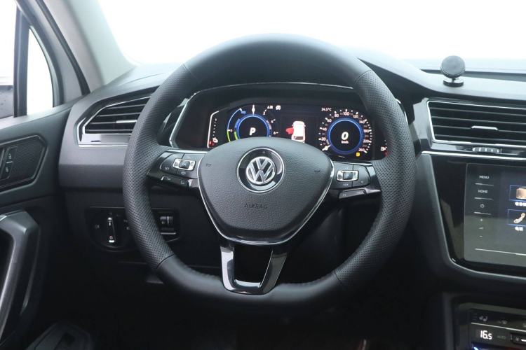 Used Volkswagen Tiguan L New Energy 2020 430 PHEV Plug-in Hybrid Prestige Edition Interior 3