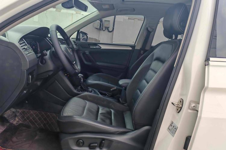 Used Volkswagen Tiguan L New Energy 2020 430 PHEV Plug-in Hybrid Prestige Edition Interior 7