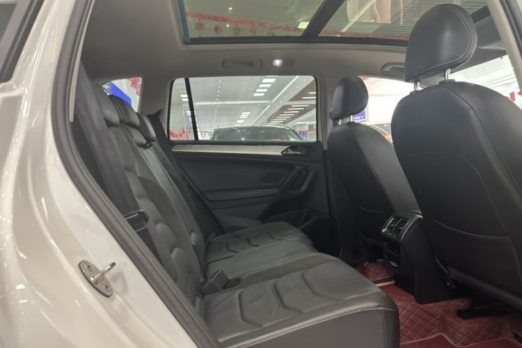 Used Volkswagen Tiguan L New Energy 2020 430 PHEV Plug-in Hybrid Prestige Edition Interior 8