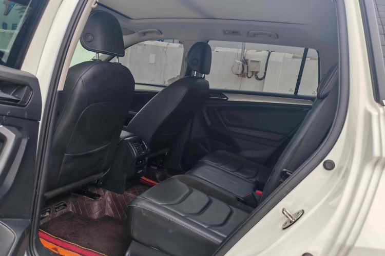 Used Volkswagen Tiguan L New Energy 2020 430 PHEV Plug-in Hybrid Prestige Edition Interior 9