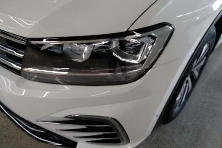Used Volkswagen Tiguan L New Energy 2020 430 PHEV Plug-in Hybrid Prestige Edition Left Front Headlight