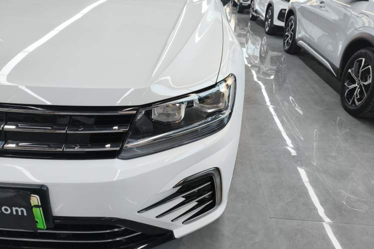 Used Volkswagen Tiguan L New Energy 2020 430 PHEV Plug-in Hybrid Prestige Edition Left Front Headlight