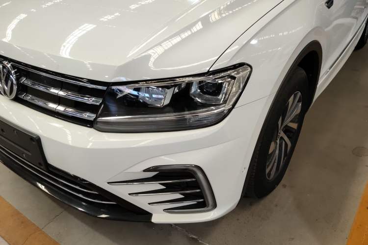 Used Volkswagen Tiguan L New Energy 2020 430 PHEV Plug-in Hybrid Prestige Edition Left Front Headlight