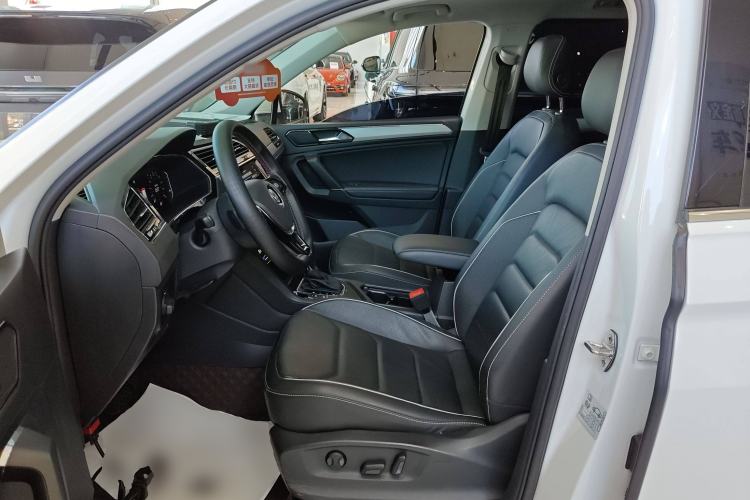 Used Volkswagen Tiguan L New Energy 2020 430 PHEV Plug-in Hybrid Flagship Edition Left Front Seat