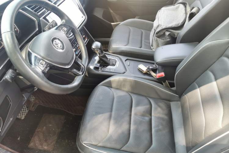 Used Volkswagen Tiguan L New Energy 2020 430 PHEV Plug-in Hybrid Flagship Edition Left Front Seat