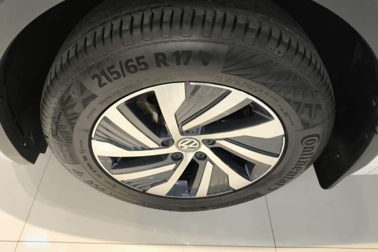 Used Volkswagen Tiguan L New Energy 2020 430 PHEV Plug-in Hybrid Flagship Edition Left Front Wheel Hub