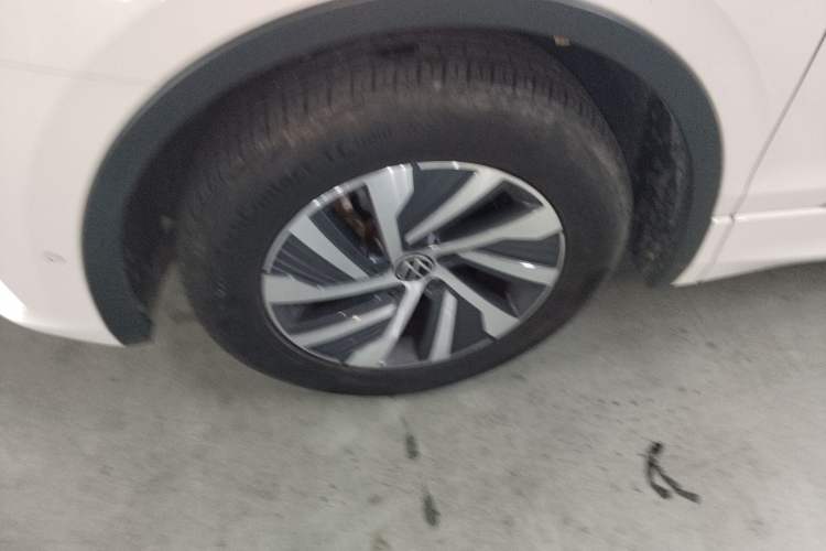 Used Volkswagen Tiguan L New Energy 2020 430 PHEV Plug-in Hybrid Prestige Edition Left Front Wheel Hub