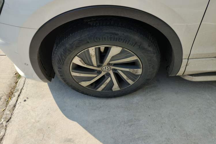Used Volkswagen Tiguan L New Energy 2020 430 PHEV Plug-in Hybrid Prestige Edition Left Front Wheel Hub