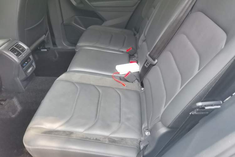Used Volkswagen Tiguan L New Energy 2020 430 PHEV Plug-in Hybrid Prestige Edition Left Rear Seat