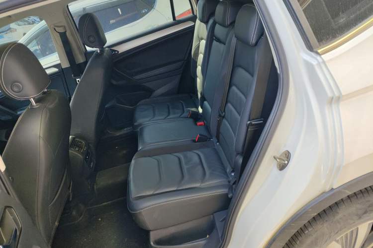 Used Volkswagen Tiguan L New Energy 2020 430 PHEV Plug-in Hybrid Prestige Edition Left Rear Seat