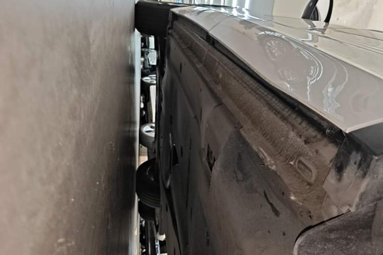 Used Volkswagen Tiguan L New Energy 2020 430 PHEV Plug-in Hybrid Flagship Edition Left Side Sill