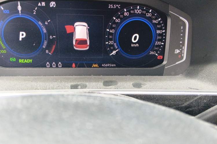 Used Volkswagen Tiguan L New Energy 2020 430 PHEV Plug-in Hybrid Flagship Edition Odometer Close Up