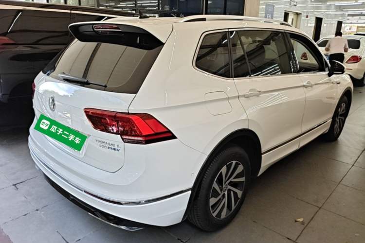 Used Volkswagen Tiguan L New Energy 2020 430 PHEV Plug-in Hybrid Flagship Edition Rear Right 45 Deg