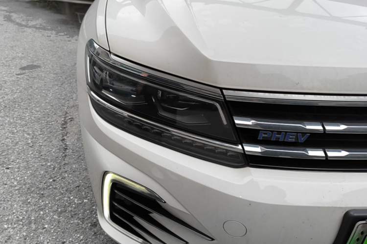 Used Volkswagen Tiguan L New Energy 2020 430 PHEV Plug-in Hybrid Flagship Edition Right Front Headlight