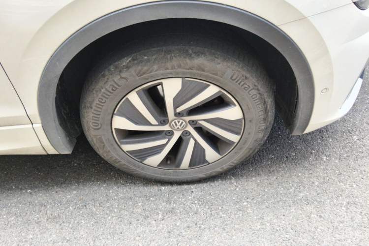 Used Volkswagen Tiguan L New Energy 2020 430 PHEV Plug-in Hybrid Flagship Edition Right Front Wheel Hub