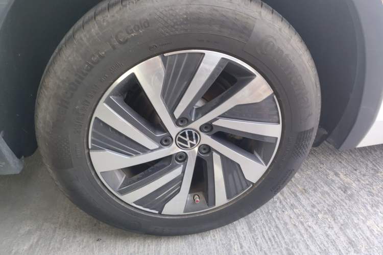 Used Volkswagen Tiguan L New Energy 2020 430 PHEV Plug-in Hybrid Prestige Edition Right Rear Wheel Hub