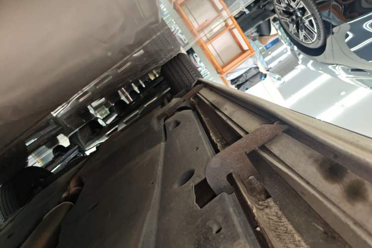 Used Volkswagen Tiguan L New Energy 2020 430 PHEV Plug-in Hybrid Prestige Edition Right Side Sill