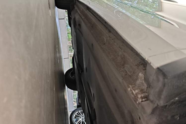 Used Volkswagen Tiguan L New Energy 2020 430 PHEV Plug-in Hybrid Flagship Edition Right Side Sill