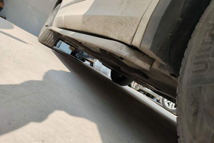 Used Volkswagen Tiguan L New Energy 2020 430 PHEV Plug-in Hybrid Prestige Edition Right Side Sill