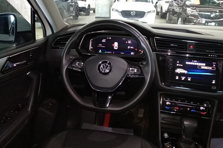 Used Volkswagen Tiguan L New Energy 2020 430 PHEV Plug-in Hybrid Prestige Edition Steering Wheel