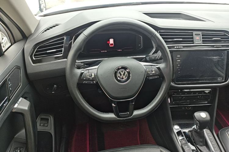 Used Volkswagen Tiguan L New Energy 2020 430 PHEV Plug-in Hybrid Flagship Edition Steering Wheel