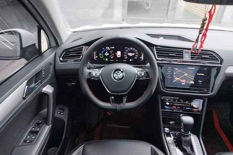 Used Volkswagen Tiguan L New Energy 2020 430 PHEV Plug-in Hybrid Flagship Edition Steering Wheel