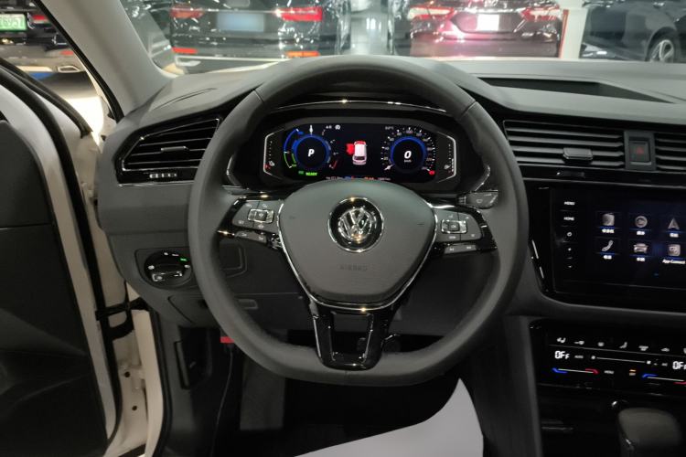 Used Volkswagen Tiguan L New Energy 2020 430 PHEV Plug-in Hybrid Flagship Edition Steering Wheel