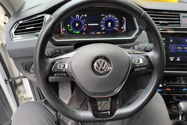 Used Volkswagen Tiguan L New Energy 2020 430 PHEV Plug-in Hybrid Flagship Edition Steering Wheel