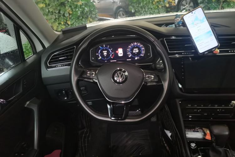 Used Volkswagen Tiguan L New Energy 2020 430 PHEV Plug-in Hybrid Flagship Edition Steering Wheel