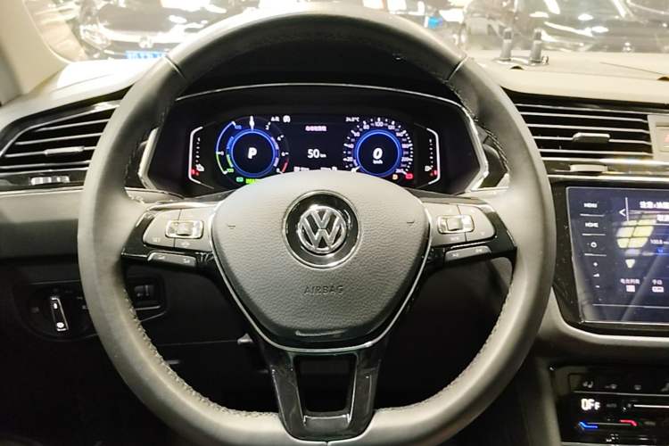 Used Volkswagen Tiguan L New Energy 2020 430 PHEV Plug-in Hybrid Prestige Edition Steering Wheel