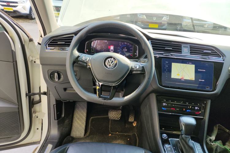 Used Volkswagen Tiguan L New Energy 2020 430 PHEV Plug-in Hybrid Prestige Edition Steering Wheel