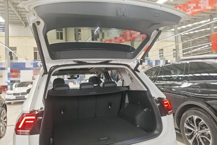 Used Volkswagen Tiguan L New Energy 2020 430 PHEV Plug-in Hybrid Flagship Edition Trunk