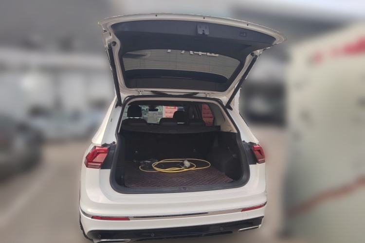 Used Volkswagen Tiguan L New Energy 2020 430 PHEV Plug-in Hybrid Flagship Edition Trunk