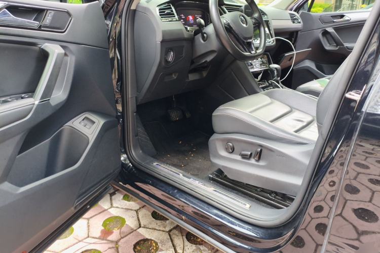 Used Volkswagen Tiguan L New Energy 2021 430 PHEV Plug-in Hybrid Flagship Edition Driver Seat