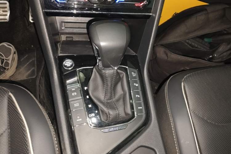 Used Volkswagen Tiguan L New Energy 2021 430 PHEV Plug-in Hybrid Flagship Edition Gear Lever