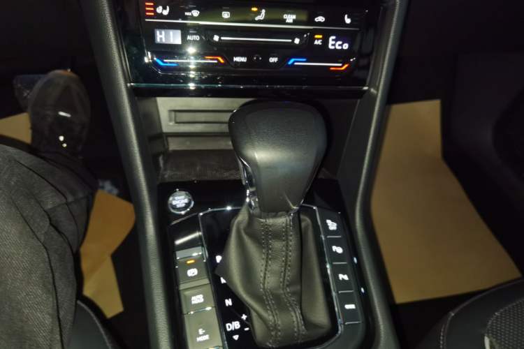 Used Volkswagen Tiguan L New Energy 2021 430 PHEV Plug-in Hybrid Flagship Edition Gear Lever