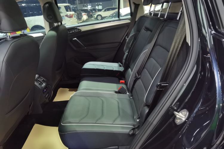 Used Volkswagen Tiguan L New Energy 2021 430 PHEV Plug-in Hybrid Flagship Edition Interior 4