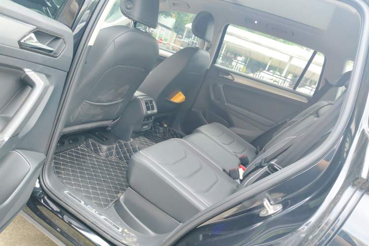 Used Volkswagen Tiguan L New Energy 2021 430 PHEV Plug-in Hybrid Flagship Edition Interior 4