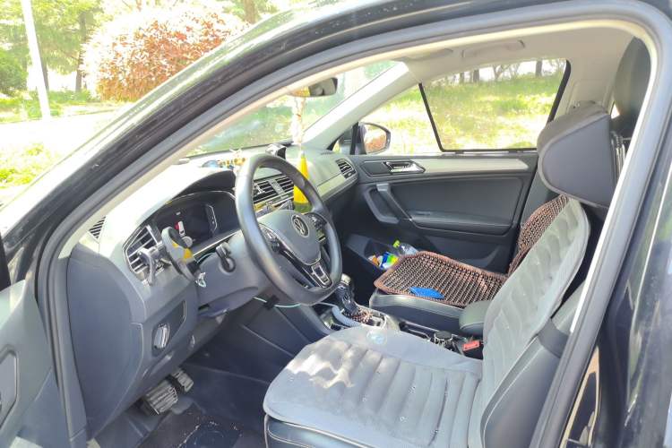 Used Volkswagen Tiguan L New Energy 2021 430 PHEV Plug-in Hybrid Flagship Edition Left Front Seat