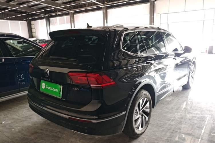 Used Volkswagen Tiguan L New Energy 2021 430 PHEV Plug-in Hybrid Flagship Edition Rear Right 45 Deg