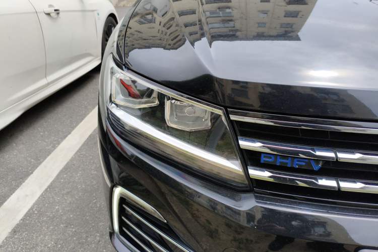 Used Volkswagen Tiguan L New Energy 2021 430 PHEV Plug-in Hybrid Prestige Edition Right Front Headlight