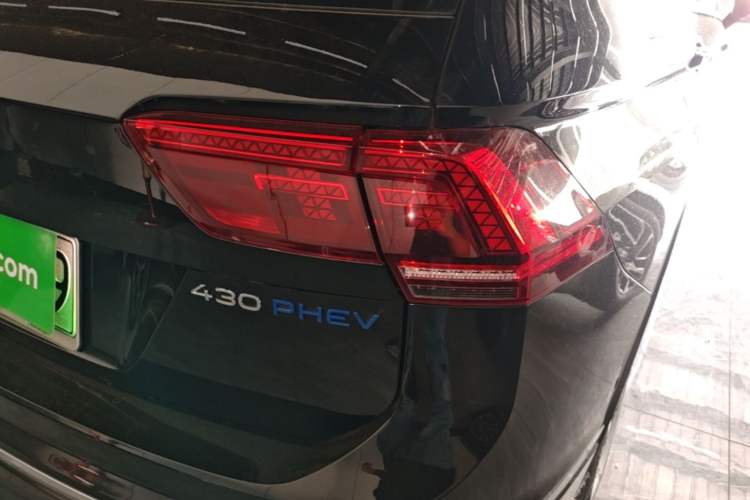 Used Volkswagen Tiguan L New Energy 2021 430 PHEV Plug-in Hybrid Flagship Edition Right Rear Taillight