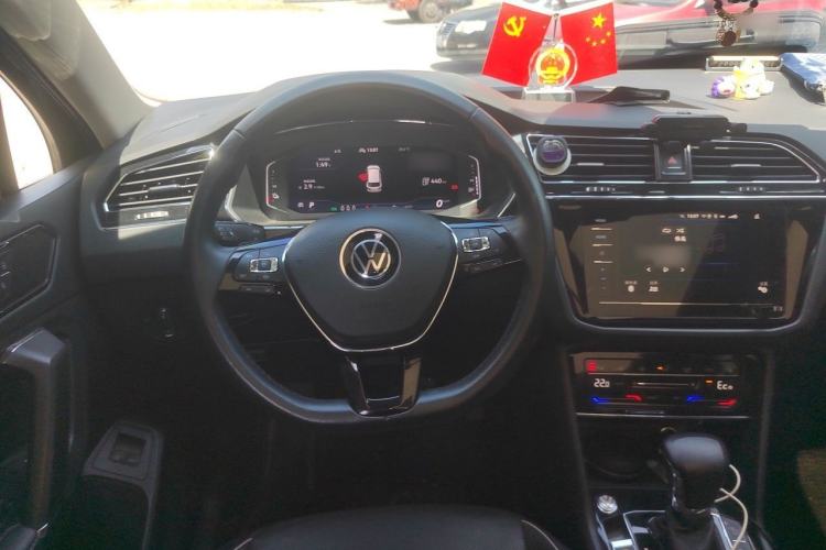 Used Volkswagen Tiguan L New Energy 2021 430 PHEV Plug-in Hybrid Flagship Edition Steering Wheel