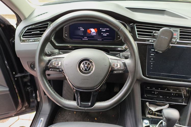 Used Volkswagen Tiguan L New Energy 2021 430 PHEV Plug-in Hybrid Flagship Edition Steering Wheel