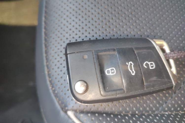 Used Volkswagen Tiguan L New Energy 2021 430 PHEV Plug-in Hybrid Flagship Edition Vehicle Key