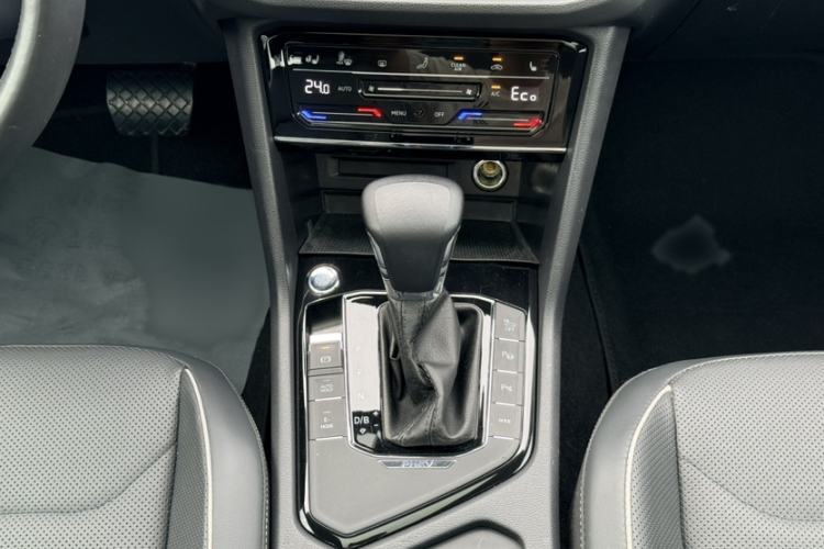 Used Volkswagen Tiguan L New Energy 2021 430 PHEV Plug-in Hybrid Flagship Edition Gear Lever